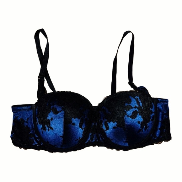 torrid Other - TORRID Padded Push-Up Strapless Interchangeable Straps Bra 46C Fits Like 42C (A1